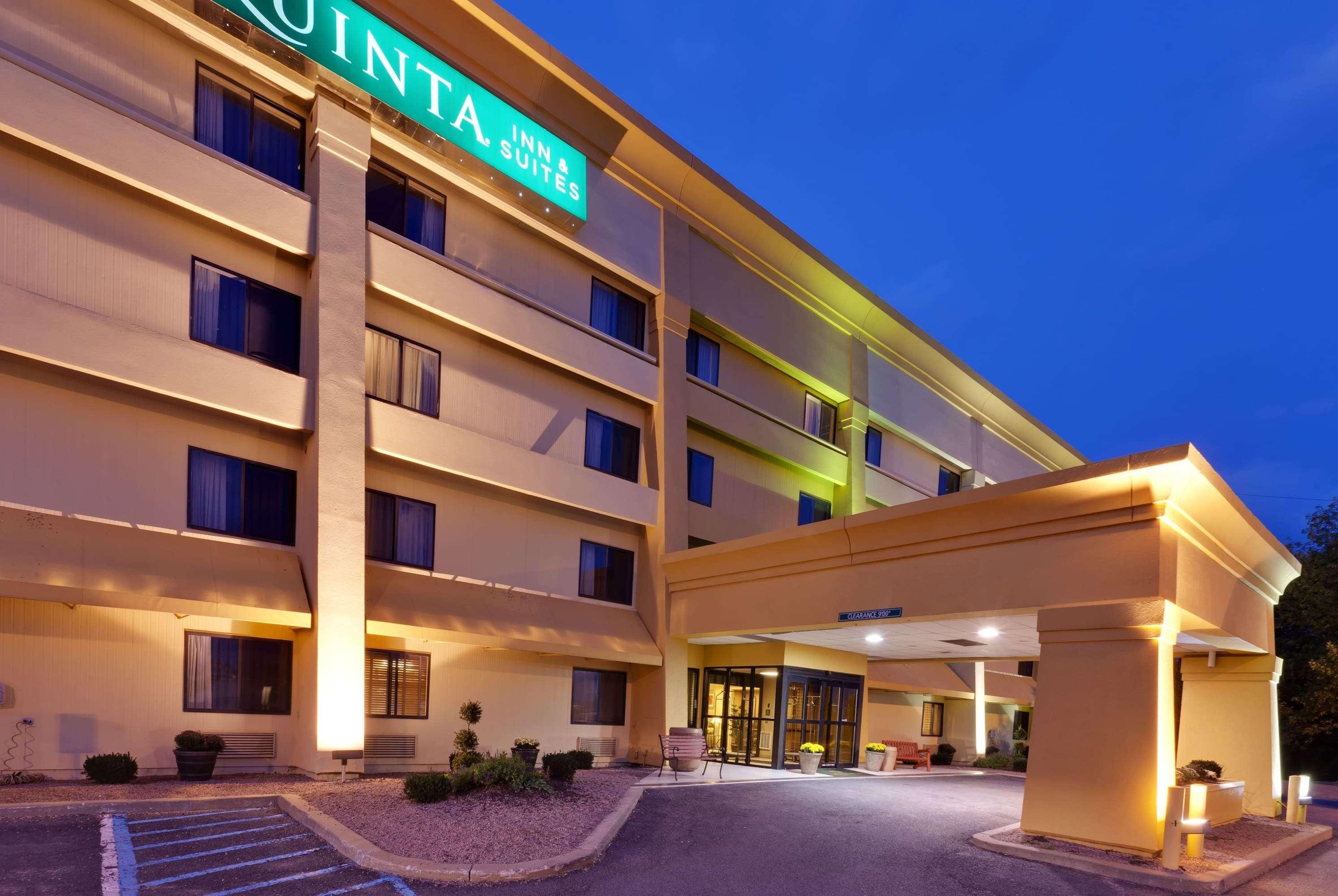 La Quinta By Wyndham Plattsburgh Ξενοδοχείο Εξωτερικό φωτογραφία